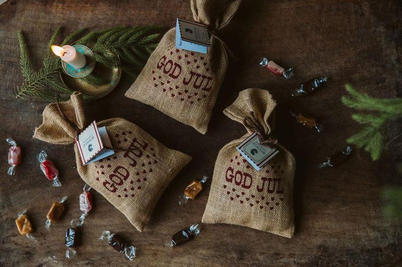 Mathildas Julekarameller) 400g