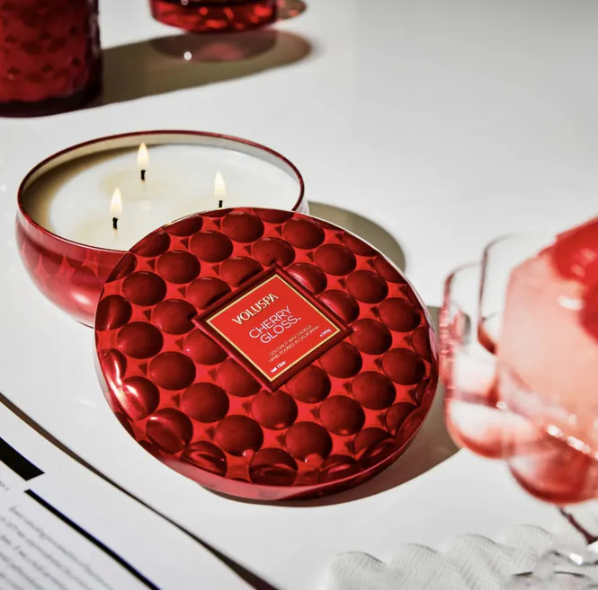 Hovedbilde Voluspa 3-Wick Tin 40t Cherry Gloss
