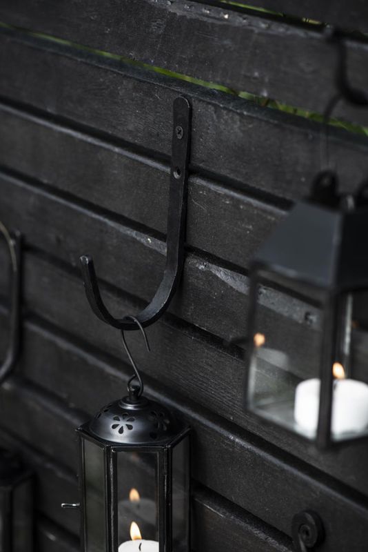 Håndlaget krok i smijern