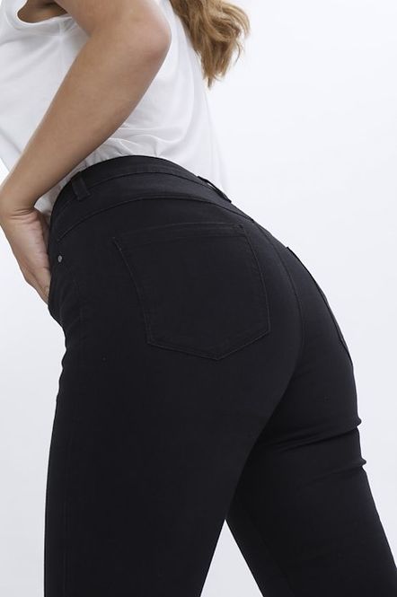 Hovedbilde Vicky Jeans - Deep Black