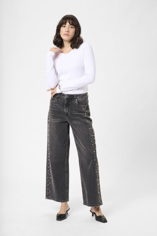 KApetra Jeans