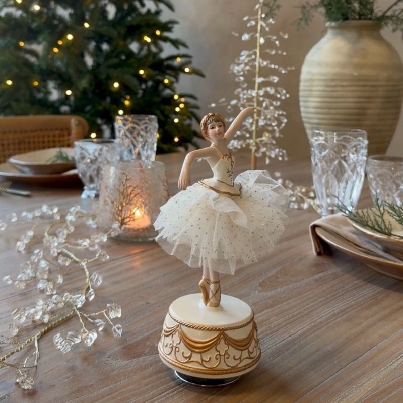 Noël Ballerina m. tyllskørt Spilledåse
